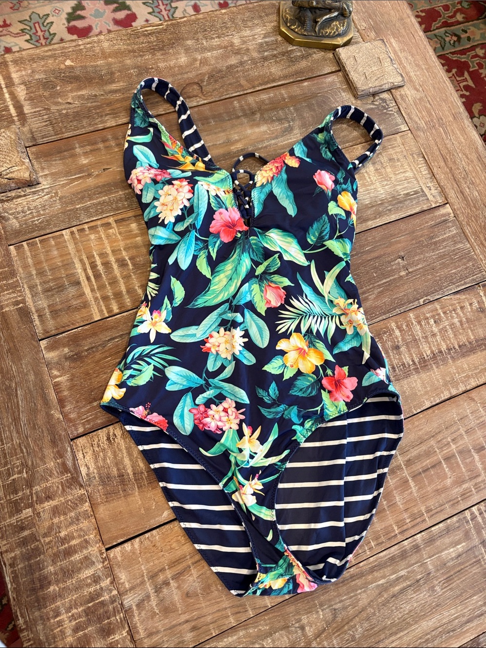 Tommy Bahama Tropi-Calling Reversible Floral One-Piece Swimsuit  Size 10